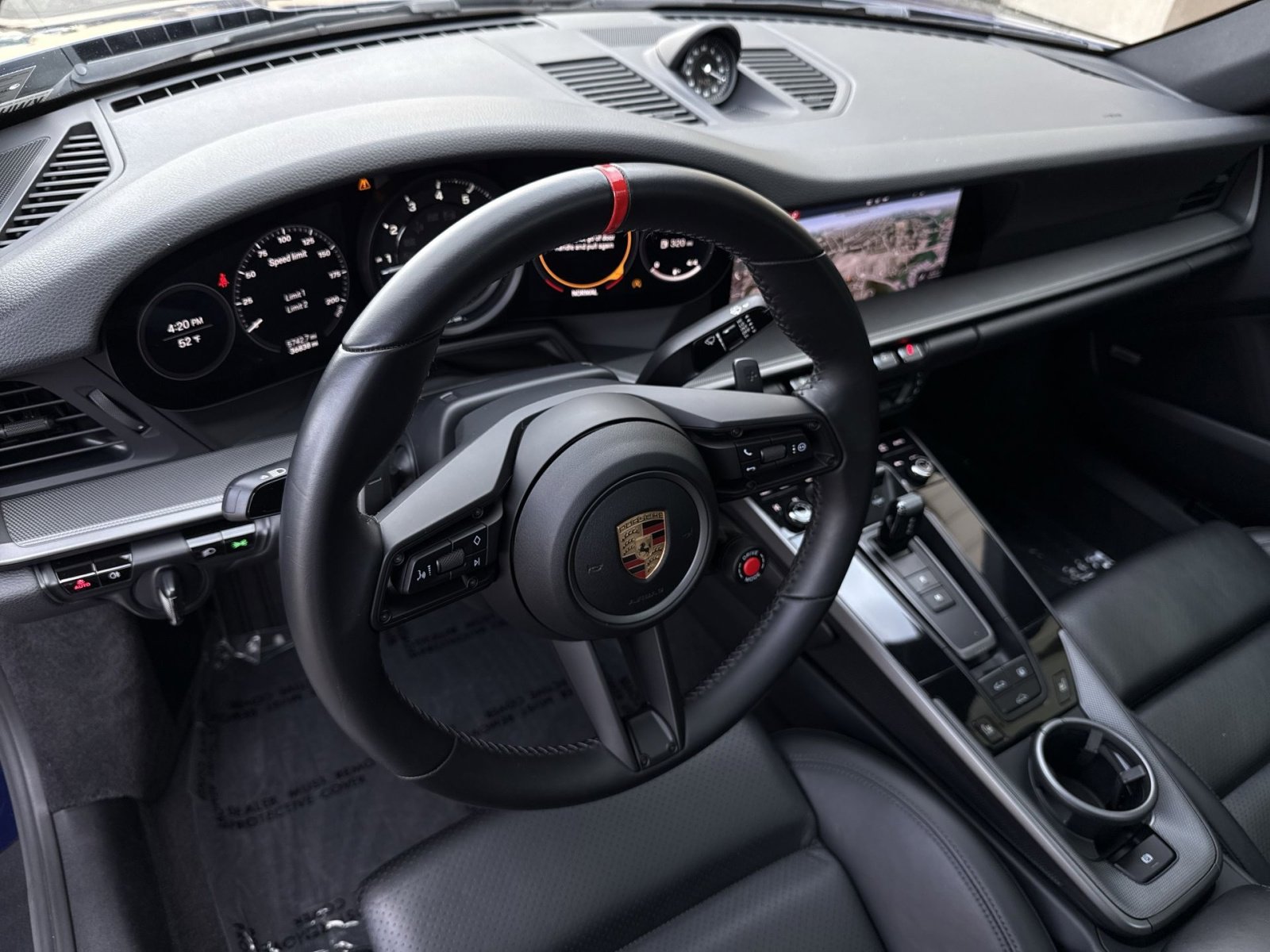 Used 2020 Porsche 911 Carrera 4S image 16