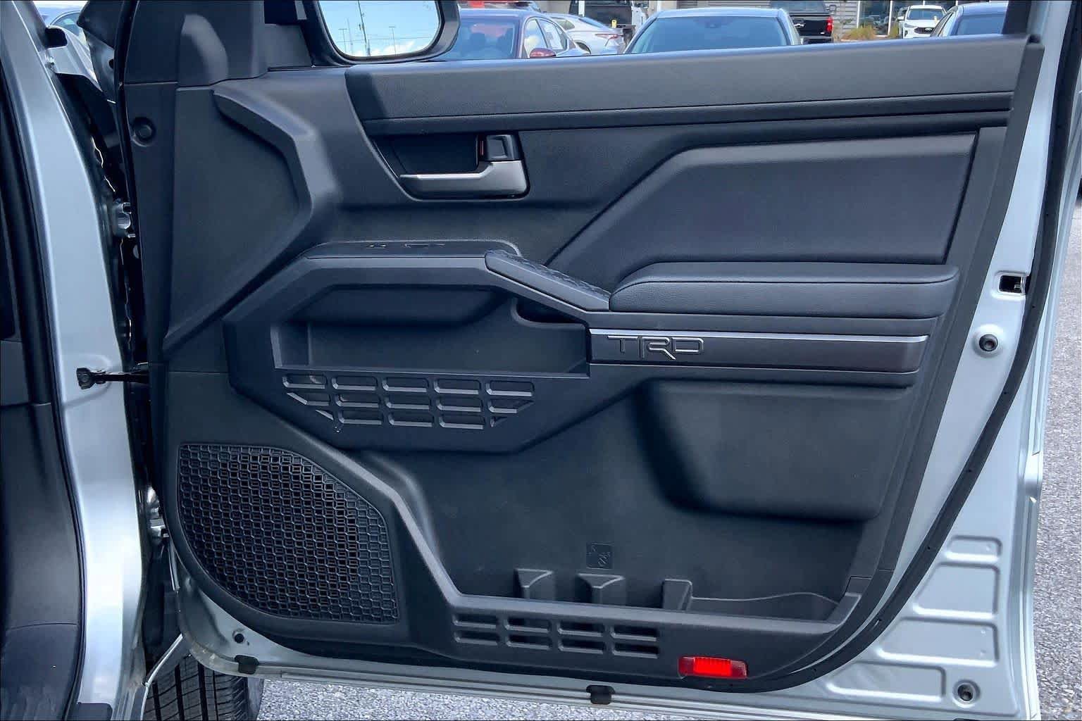 Used 2025 Toyota Tacoma TRD Sport AWD/4WD image 22