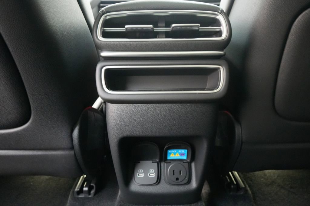 New 2025 Genesis GV80 2.5T Select image 29