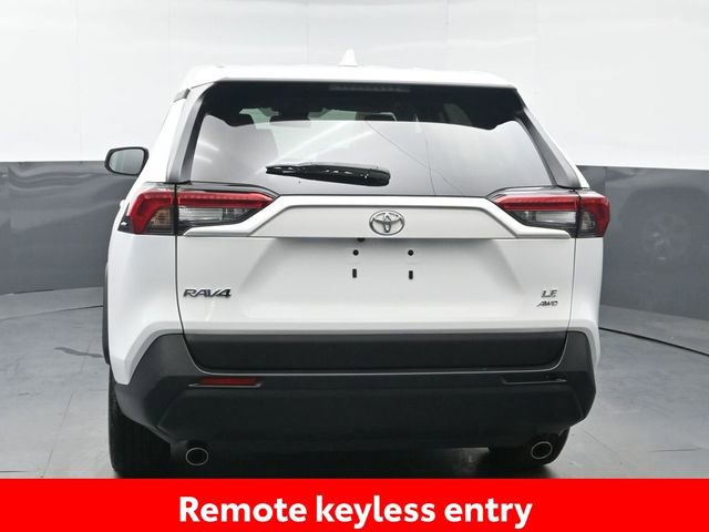 Certified 2023 Toyota RAV4 LE AWD/4WD image 5