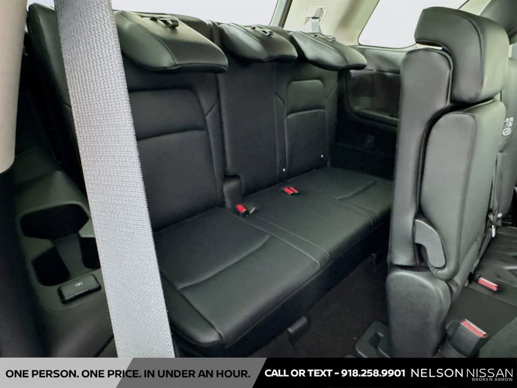 New 2026 Nissan Pathfinder Platinum image 28