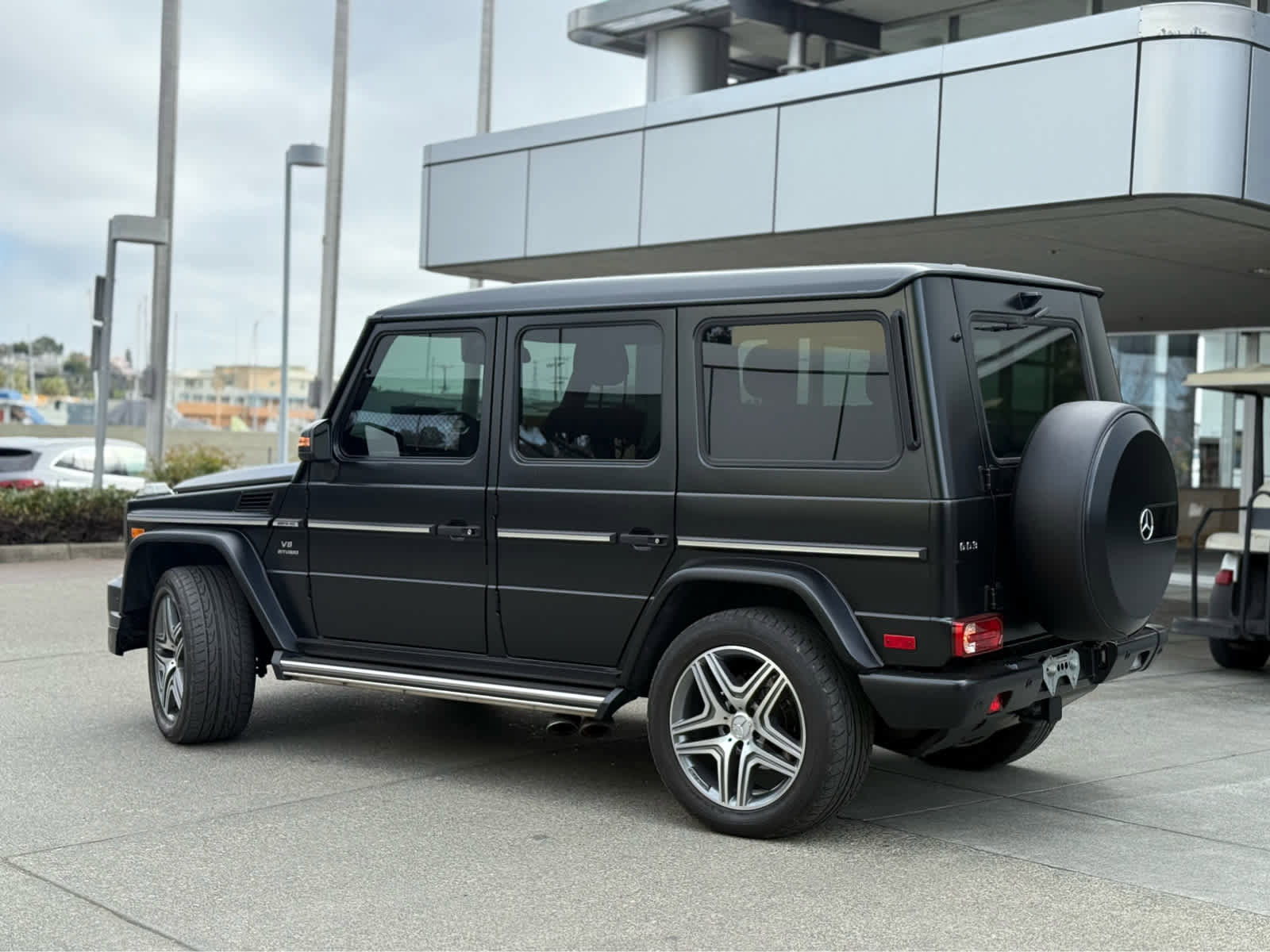 Used 2015 Mercedes-Benz G 63 AMG 4MATIC image 3