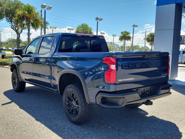 Certified 2022 Chevrolet Silverado 1500 ZR2 w/ Technology Package AWD/4WD image 3