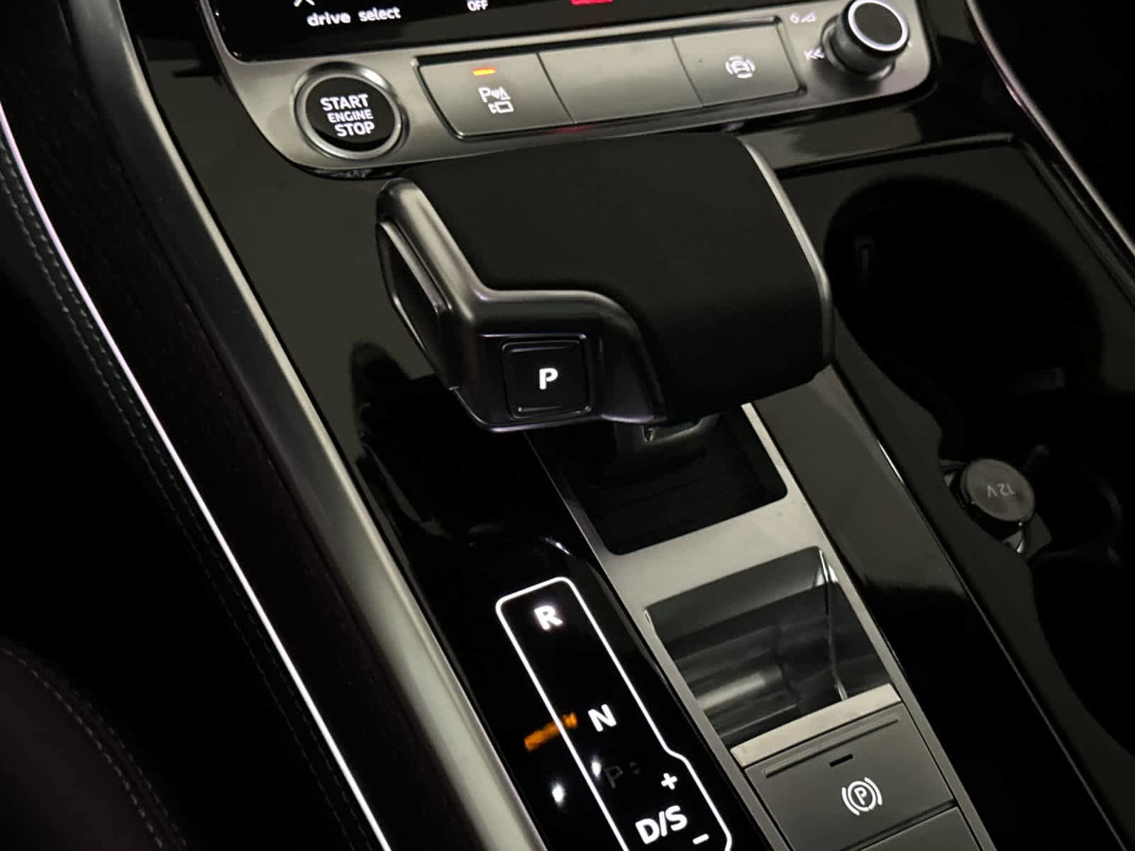 New 2026 Audi Q8 Prestige AWD/4WD image 22