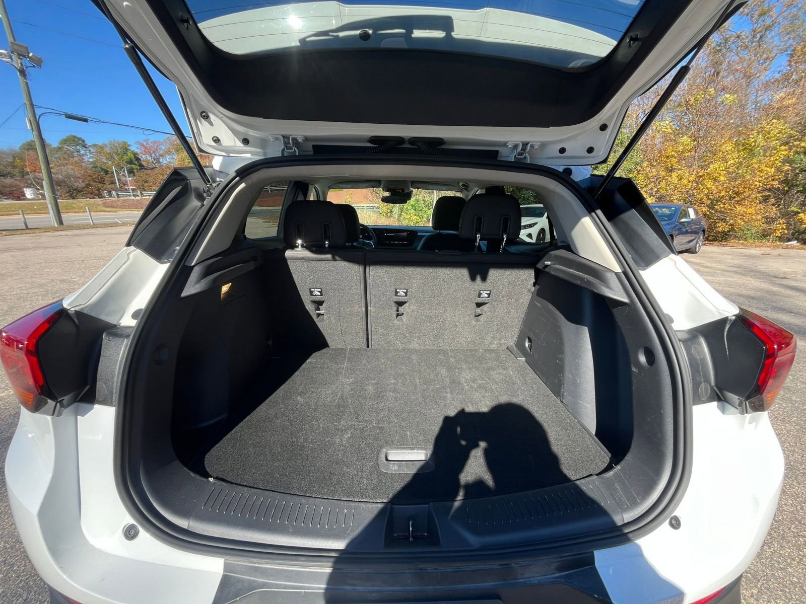 Used 2025 Buick Encore GX Preferred image 25