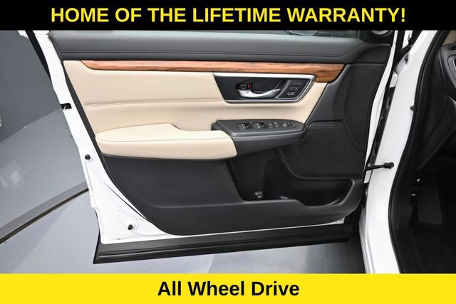 Used 2019 Honda CR-V Touring image 11