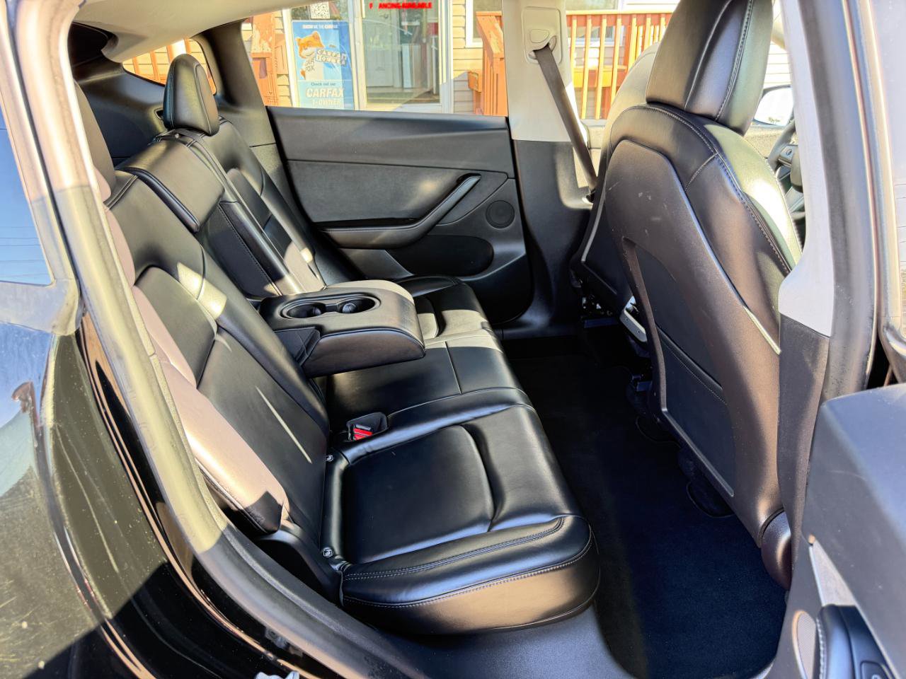 Used 2021 Tesla Model Y Long Range AWD/4WD image 37