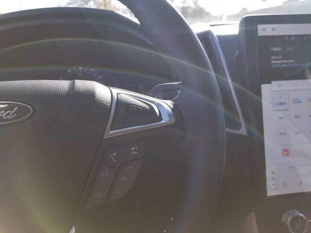 Certified 2024 Ford Edge SEL w/ Convenience Package image 25