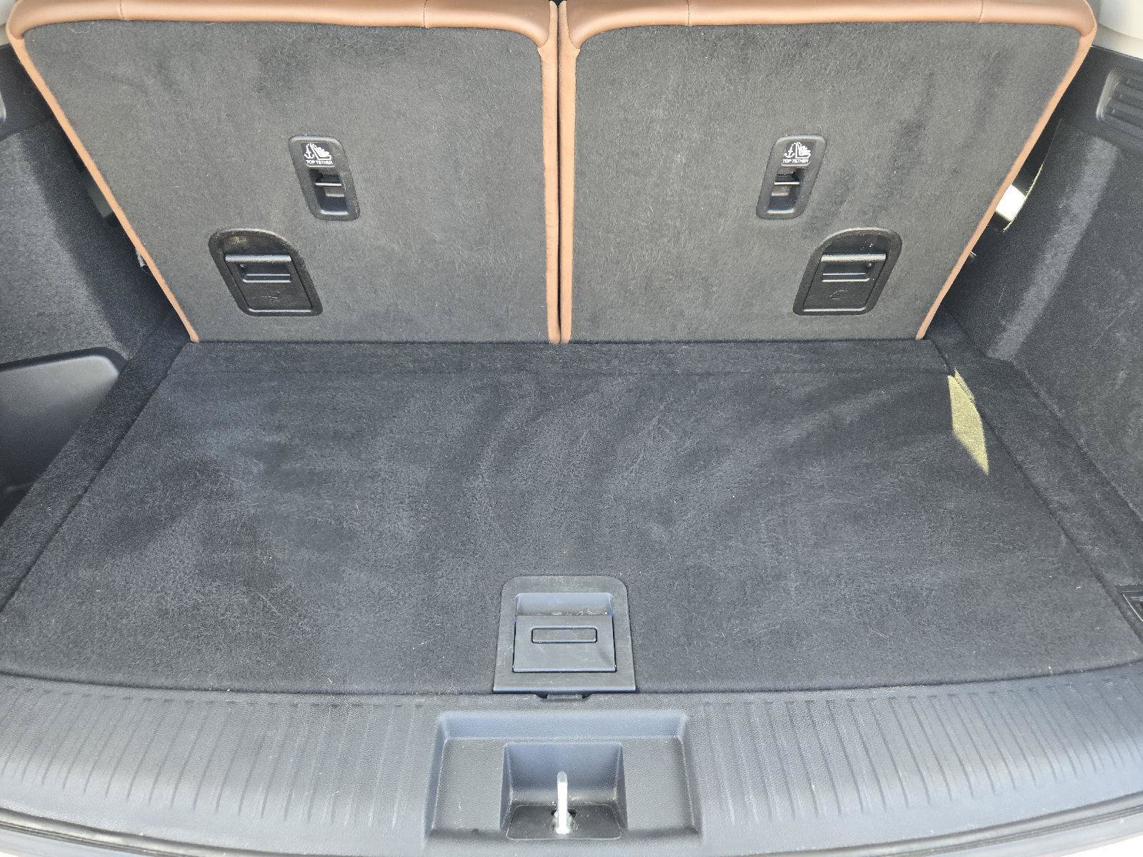 Used 2024 Acura MDX w/ Technology Package FWD image 31