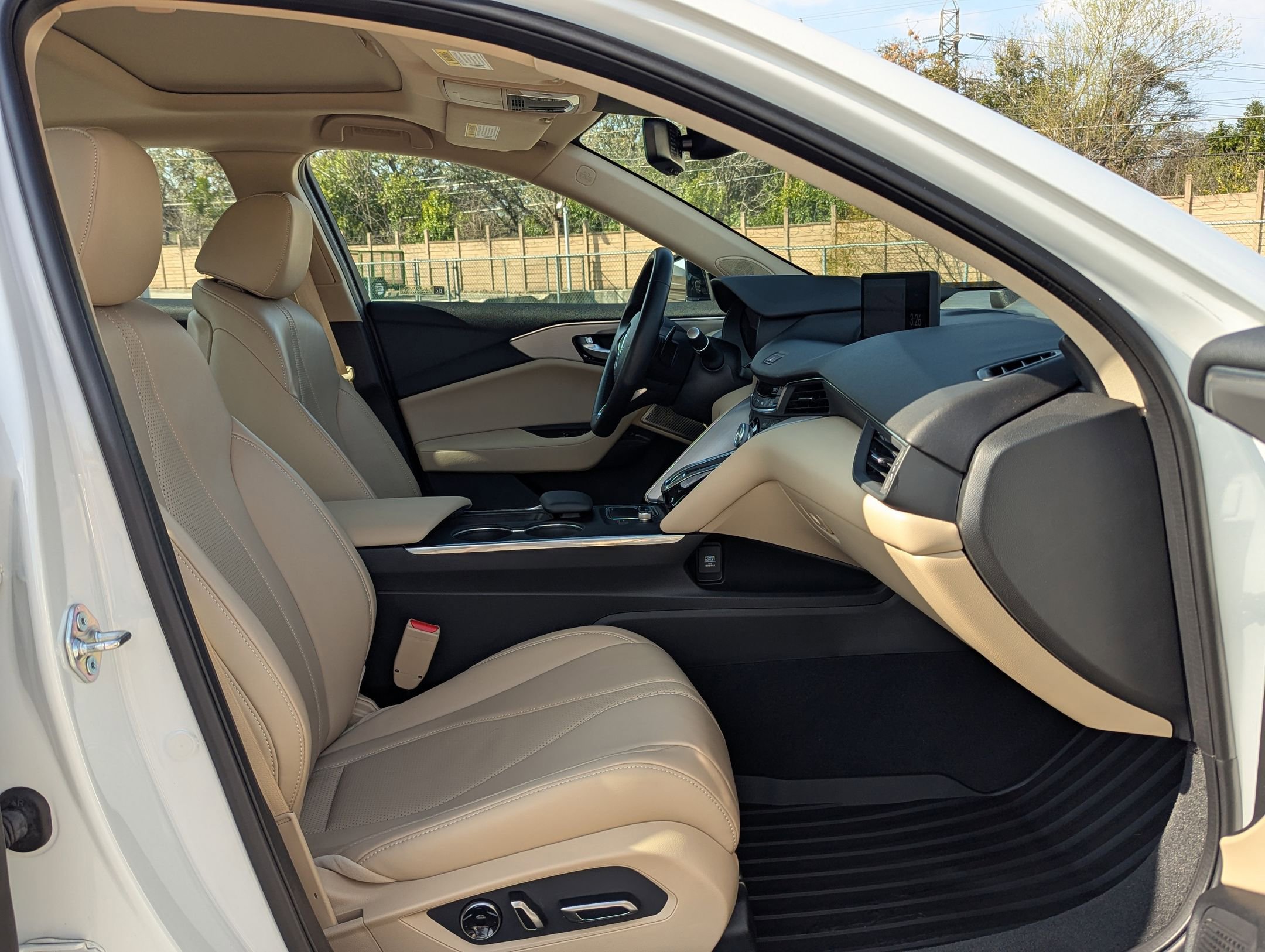 Certified 2025 Acura TLX w/ Technology Package FWD image 28