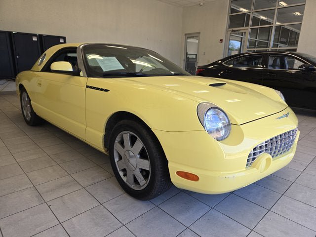 Used 2002 Ford Thunderbird RWD image 3