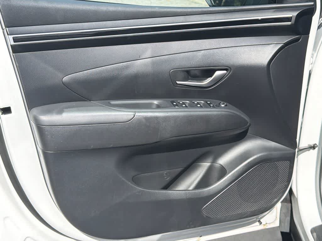 Used 2023 Hyundai Tucson SEL FWD image 11