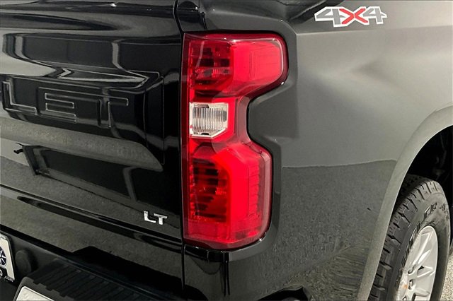 Used 2025 Chevrolet Silverado 1500 LT image 24