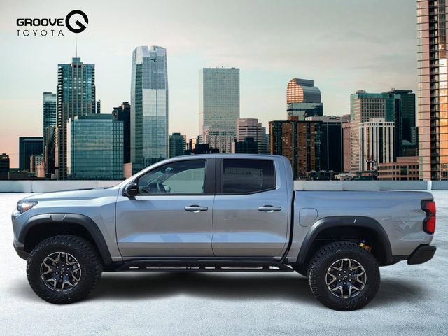 Used 2026 Chevrolet Colorado ZR2 image 2