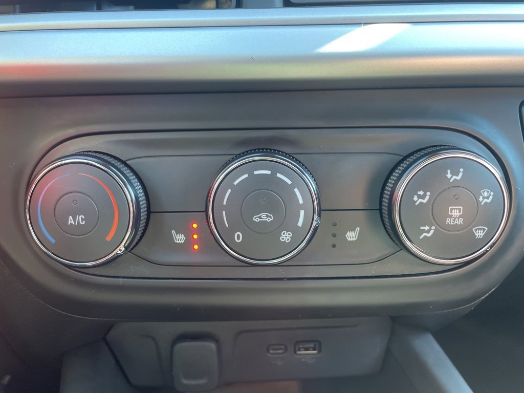 Used 2024 Chevrolet Trax LS w/ LS Convenience Package image 20