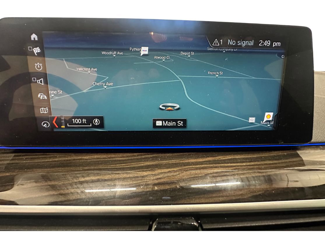 Used 2018 BMW 540i xDrive w/ Premium Package image 19