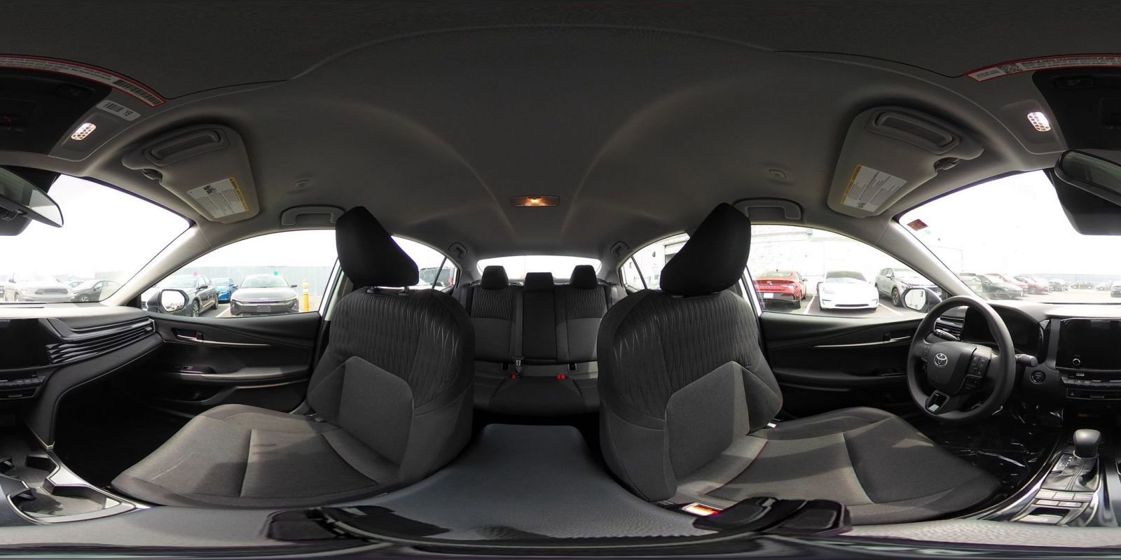 Used 2025 Toyota Camry LE image 41