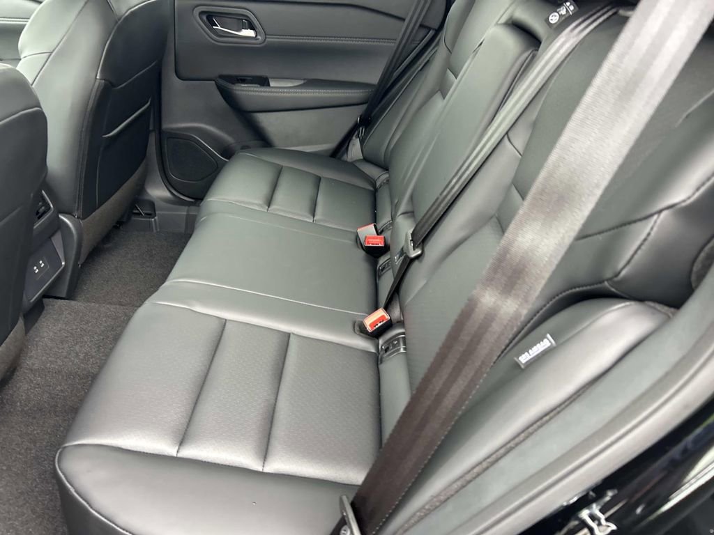 New 2026 Nissan Rogue Dark Armor AWD/4WD image 20