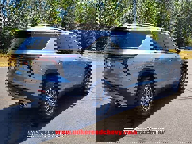 New 2026 Chevrolet Traverse LT w/ Driver Confidence Package image 12