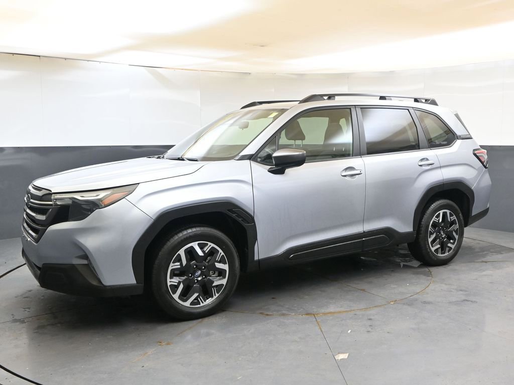 Certified 2025 Subaru Forester Premium AWD/4WD image 2