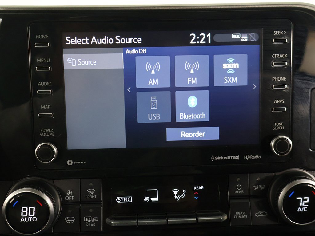 Used 2022 Toyota Highlander LE image 42