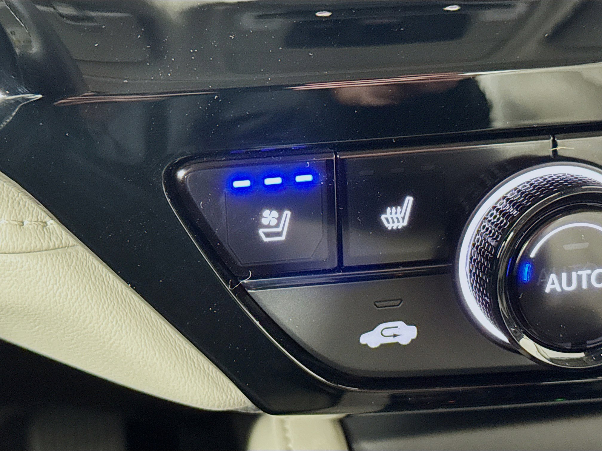 New 2026 Honda Accord Touring image 21