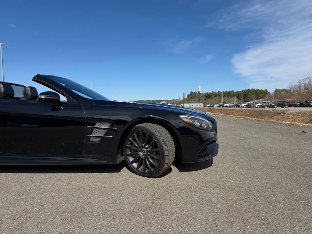 Used 2017 Mercedes-Benz SL 550 image 17