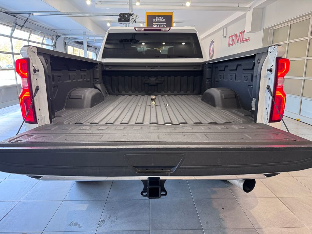 Used 2020 Chevrolet Silverado 2500 LTZ image 7