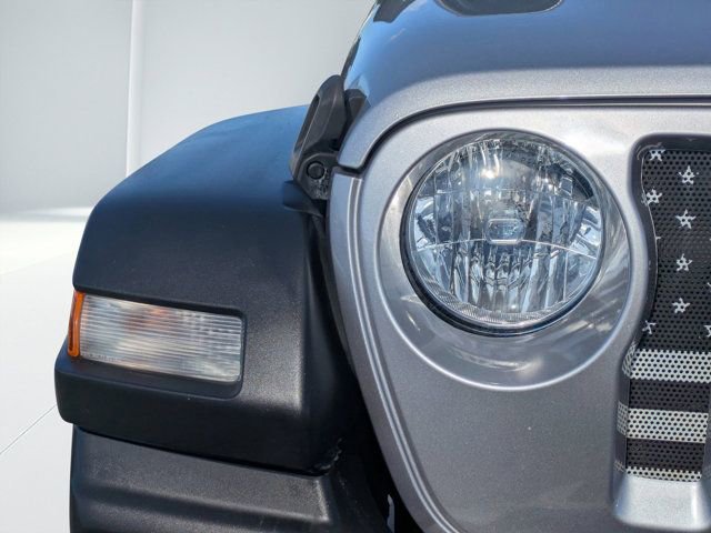 Used 2018 Jeep Wrangler Sport image 8