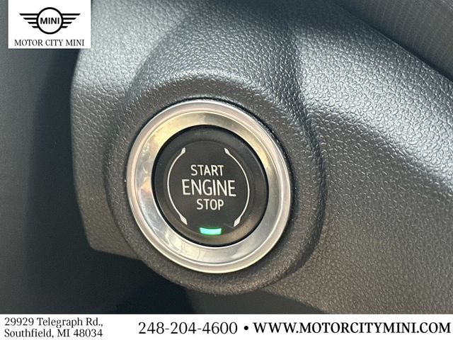 Used 2021 Chevrolet TrailBlazer RS w/ Sun and Liftgate Package AWD/4WD image 30
