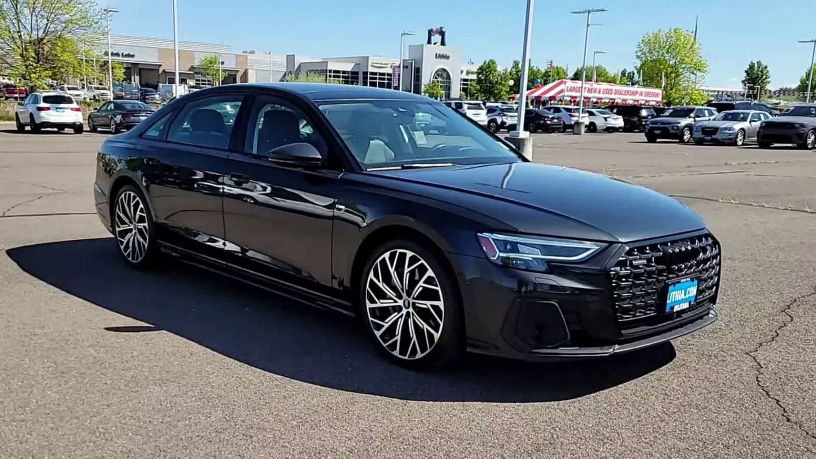 Used 2023 Audi A8 L 3.0T AWD/4WD image 2
