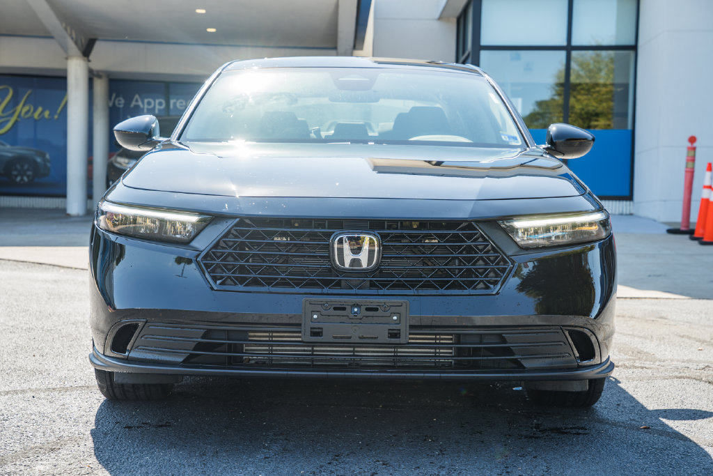 Certified 2026 Honda Accord SE image 2