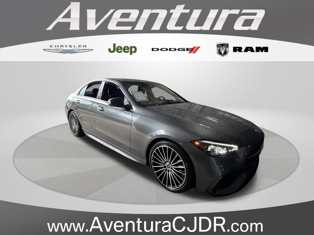 Used 2025 Mercedes-Benz C 300 4MATIC Sedan image 1