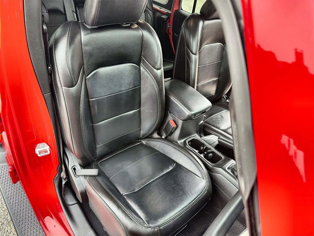 Used 2021 Jeep Wrangler Unlimited Sahara image 25