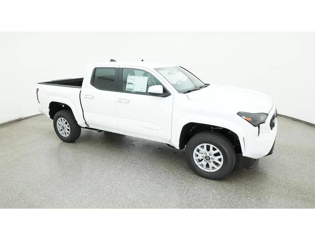 Used 2024 Toyota Tacoma SR5 RWD image 15