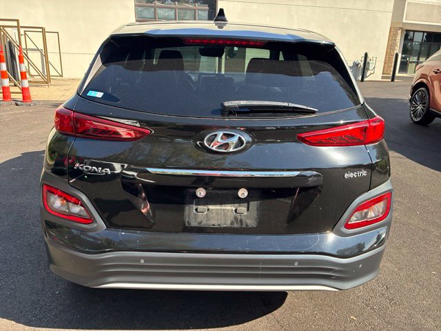 Used 2021 Hyundai Kona Ultimate FWD image 7