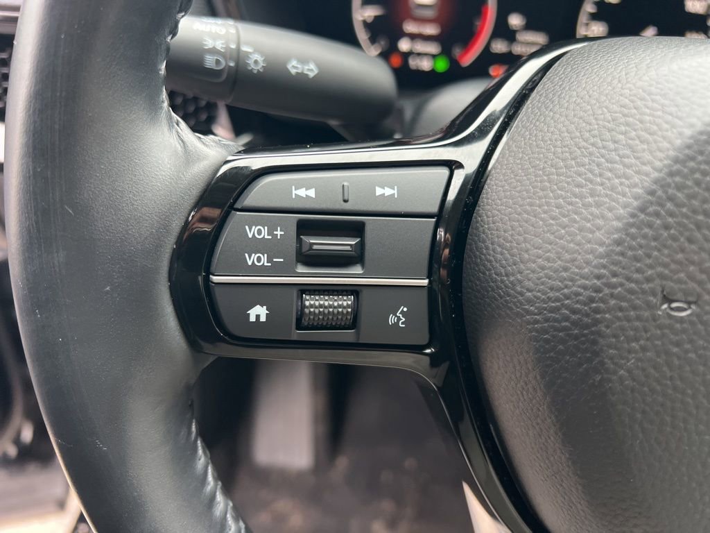 Used 2025 Honda CR-V EX-L image 13