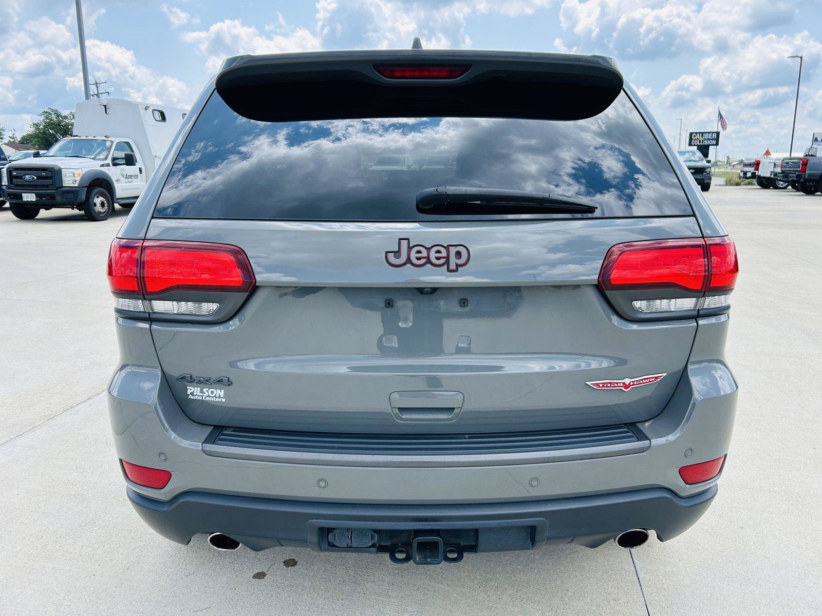 Used 2019 Jeep Grand Cherokee Trailhawk AWD/4WD image 40