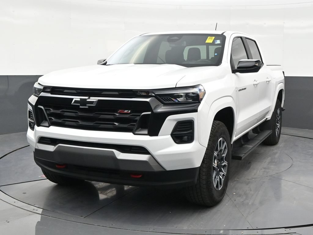 Used 2026 Chevrolet Colorado Z71 AWD/4WD image 8