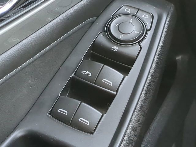 Used 2023 Chevrolet Traverse LT AWD/4WD image 22