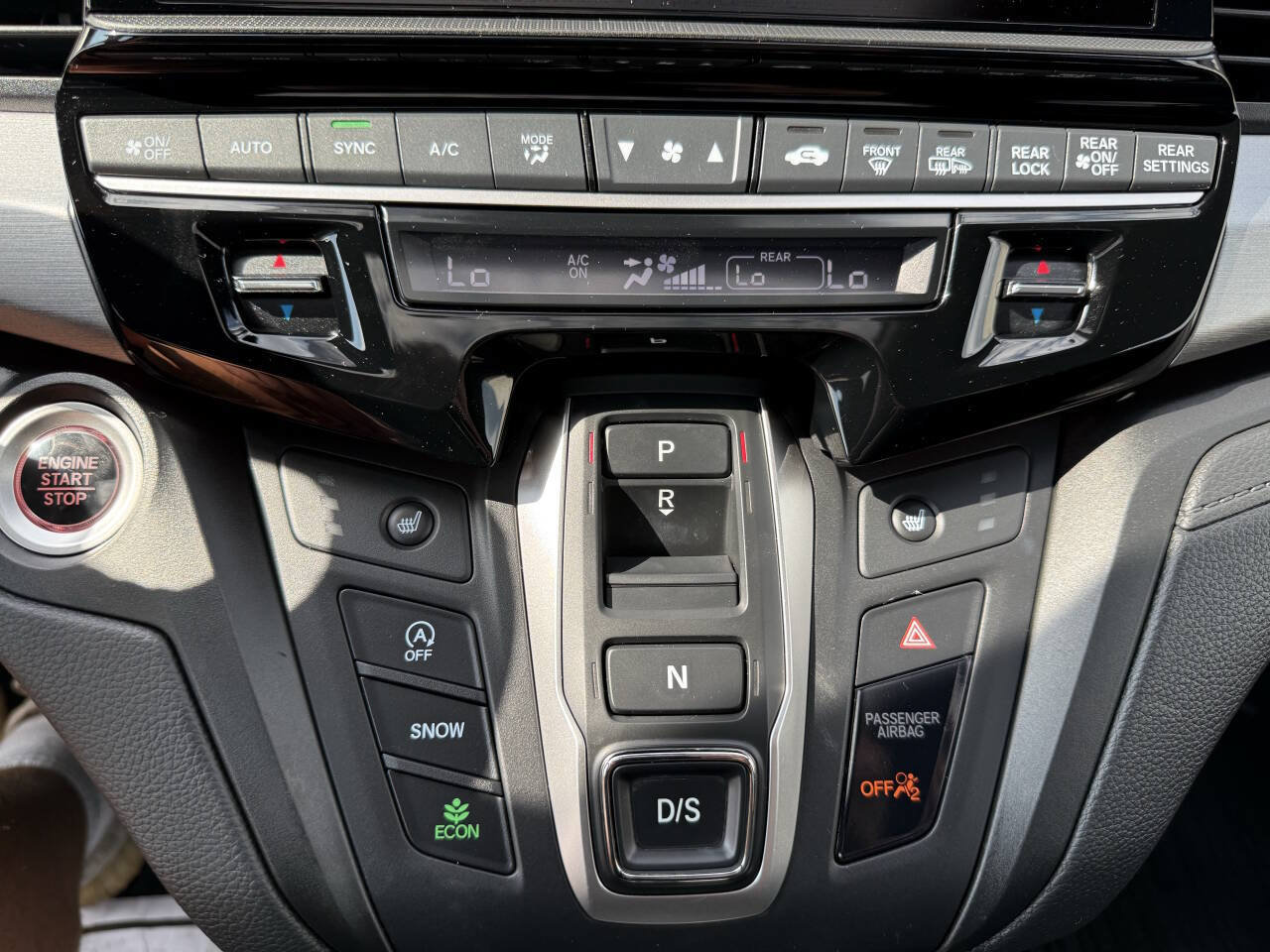 Used 2025 Honda Odyssey Sport-L image 40