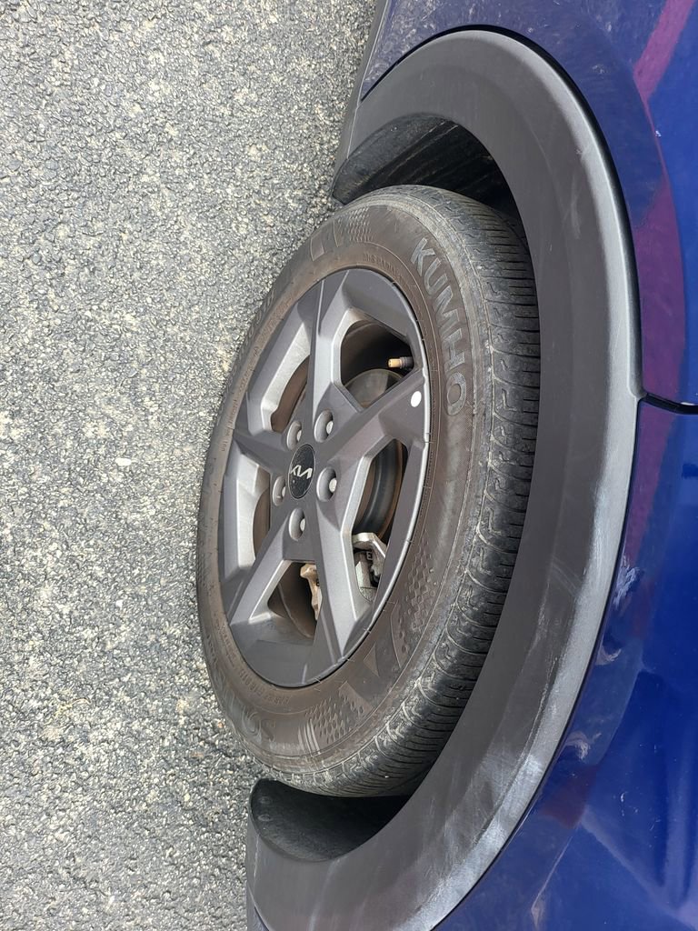 Used 2025 Kia K4 LXS FWD image 6