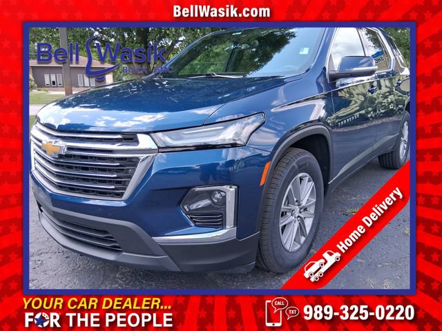Used 2023 Chevrolet Traverse LT w/ LPO, Floor Liner Package AWD/4WD image 1