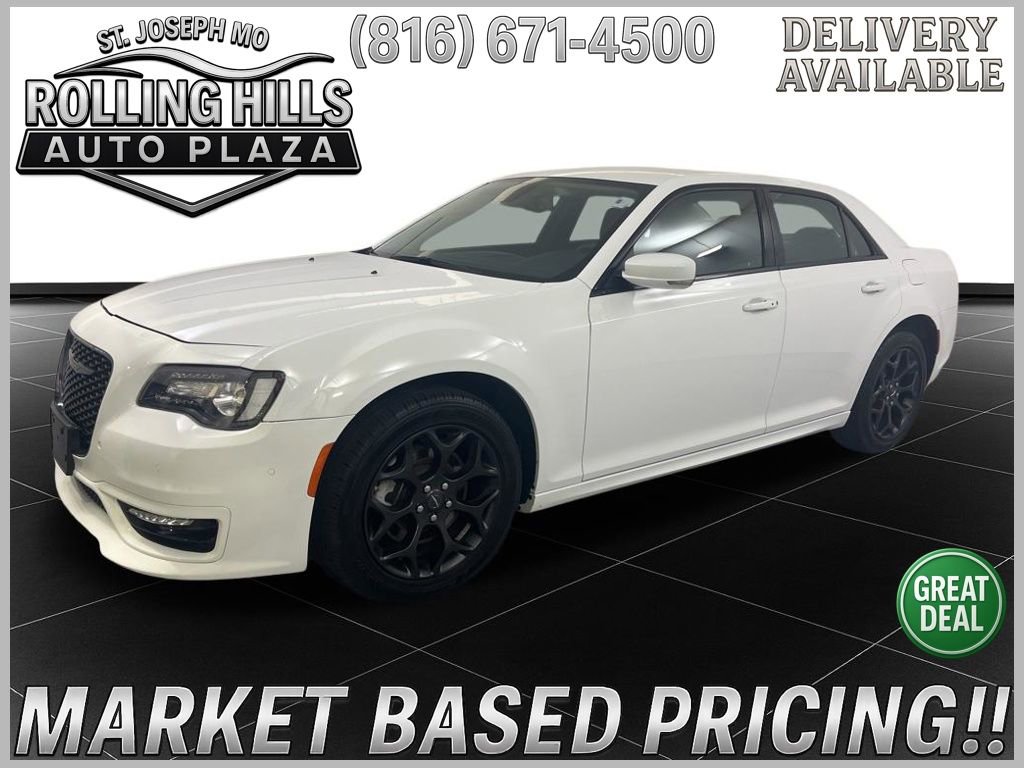 Used 2023 Chrysler 300 Touring L w/ Comfort Group