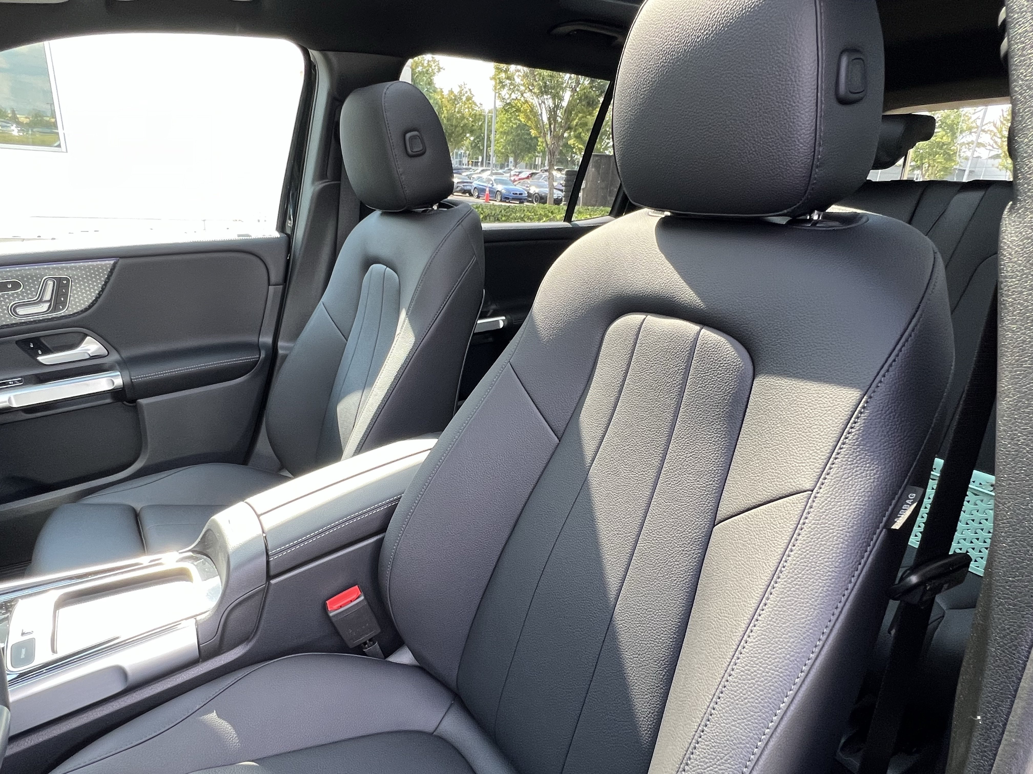 New 2026 Mercedes-Benz GLB 250 image 15
