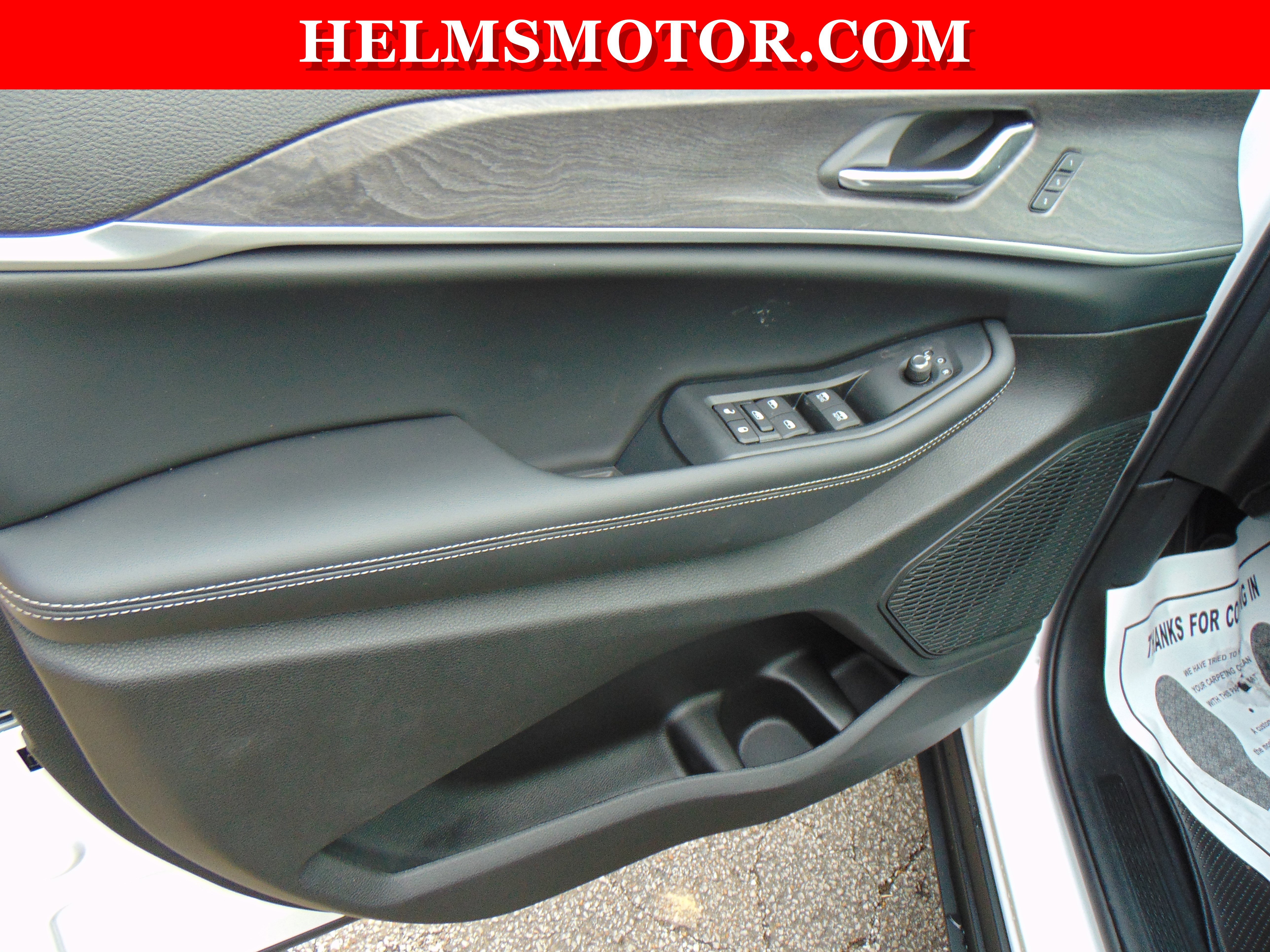 Certified 2024 Jeep Grand Cherokee Limited image 5