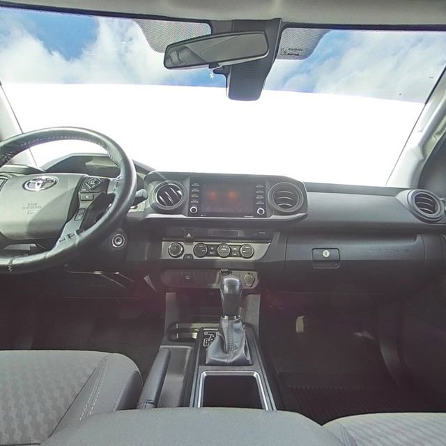 Used 2022 Toyota Tacoma SR image 22