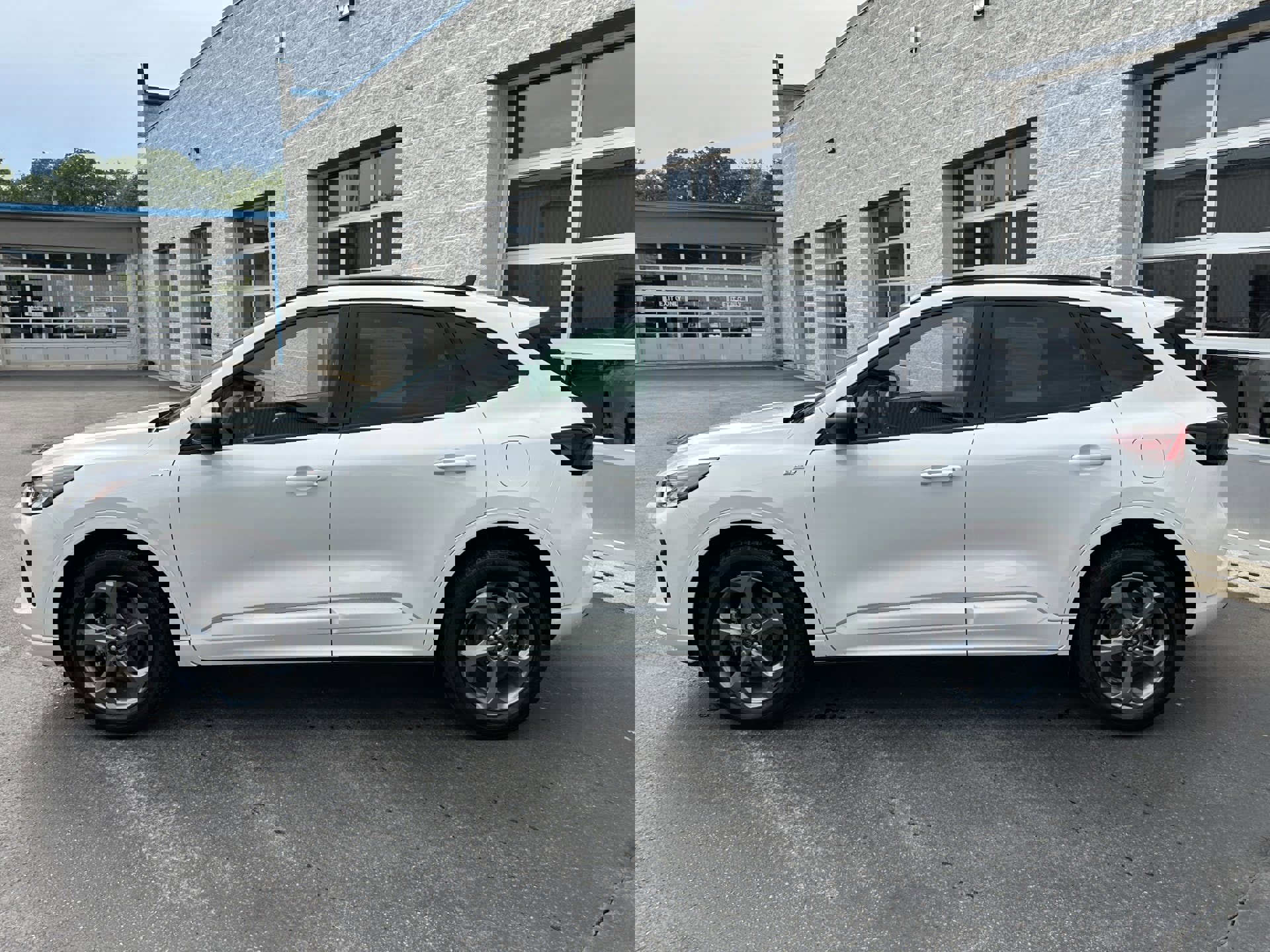 Certified 2023 Ford Escape ST-Line w/ Tech Pack #1 image 4