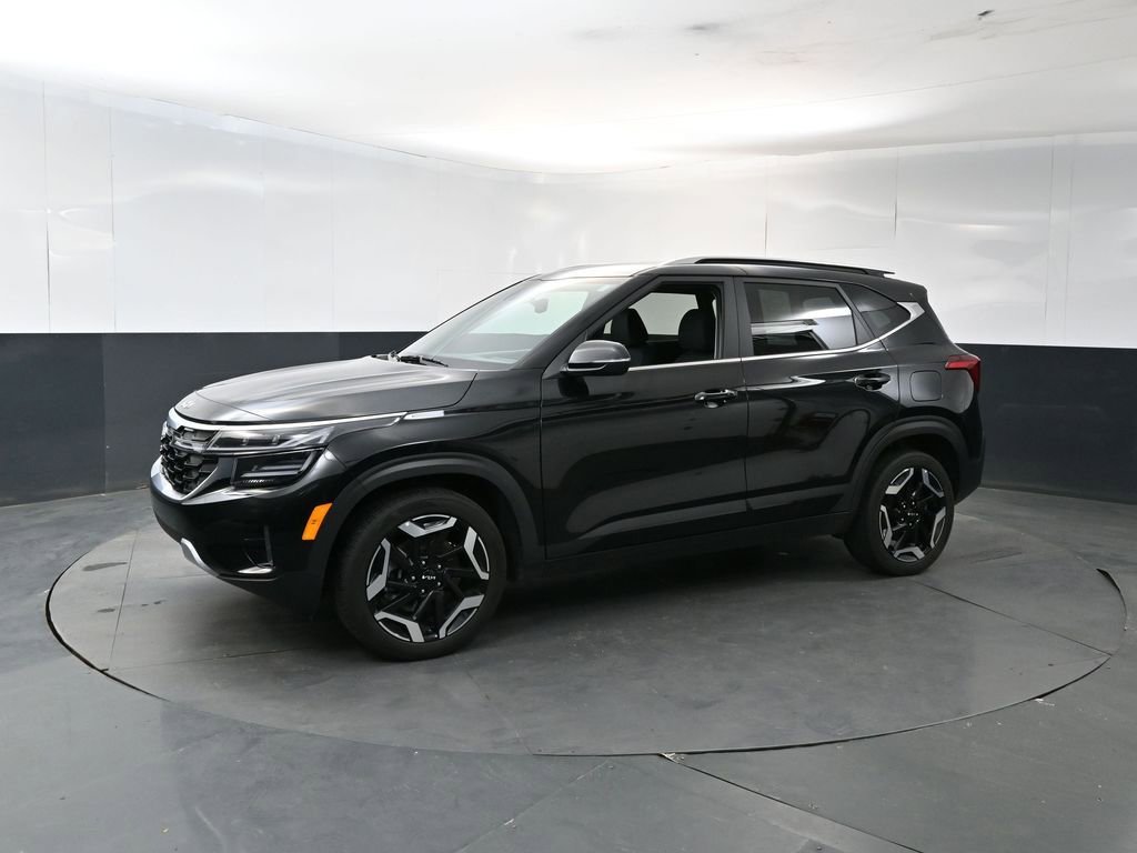 Used 2024 Kia Seltos SX AWD/4WD image 2