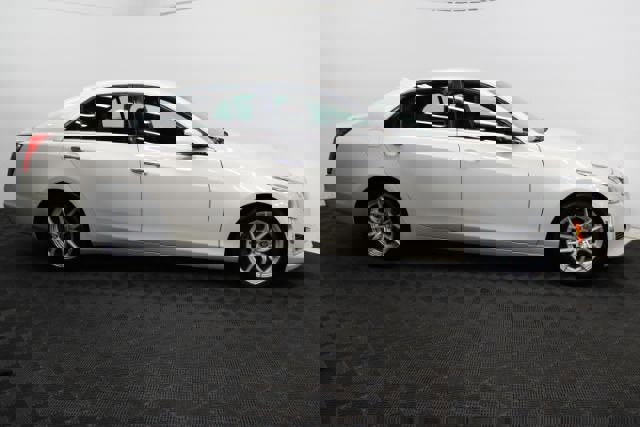 Used 2014 Cadillac CTS AWD Sedan w/ Seating Package image 4